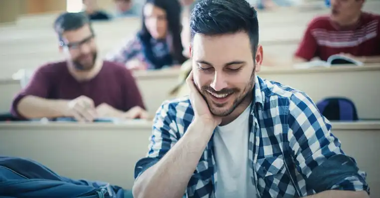 Why Medicine Essay Topics and Writing Tips for Students
